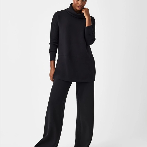 SPANX® AirEssentials Turtleneck Tunic - Picture 2 of 3